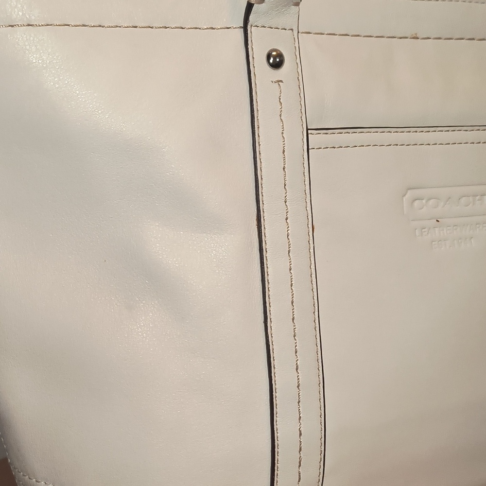 Coach Leather East West Gallery Tote F13098 - Picture 7 of 15
